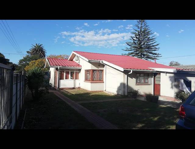 4 BEDROOM PROPERTY TO RENT IN GOODWOOD CENTRAL